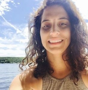 Meet your Posher, Gin